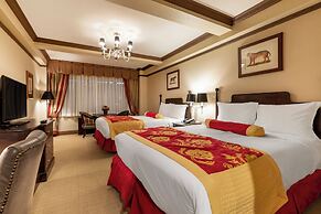 The Blakely by LuxUrban