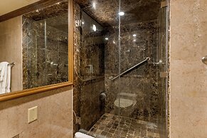 The Blakely by LuxUrban