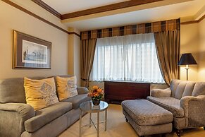 The Blakely by LuxUrban