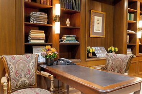 The Blakely by LuxUrban