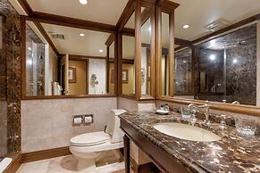 The Blakely by LuxUrban