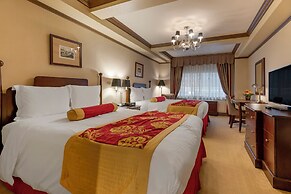 The Blakely by LuxUrban