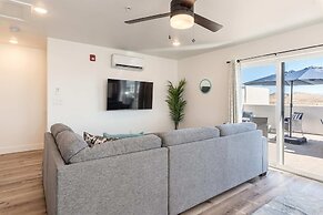 Adventure in the Desert #72 by RedAwning