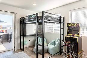 Adventure in the Desert #72 by RedAwning