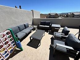 Adventure in the Desert #72 by RedAwning