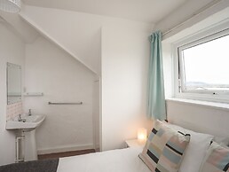 Penrhyn - 4 Ty'n Don