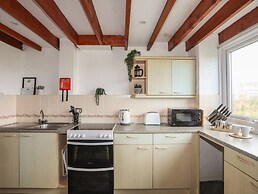 Penrhyn - 4 Ty'n Don