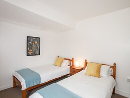 Ceiriad - 9 Ty'n Don