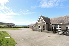 Ceiriad - 9 Ty'n Don