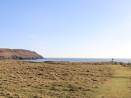 Ceiriad - 9 Ty'n Don