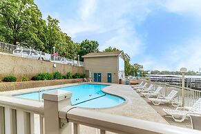 Lakewood Resort 1 Bedroom Condo 202