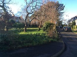 Lovely 4-bed Victorian House in Bangor by the sea