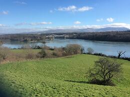 Lovely 4-bed Victorian House in Bangor by the sea