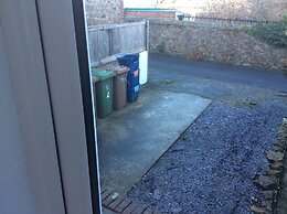 Lovely 4-bed Victorian House in Bangor by the sea