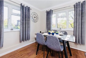 Beautiful 1-bed Apartment in York Near Gym