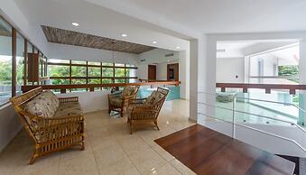 Exclusive Punta Cana Resort and Club Villa - With Pool Games Chef Maid