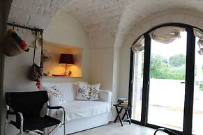 Ostuni Trullo Fiabesco con Piscina