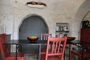 Ostuni Trullo Fiabesco con Piscina