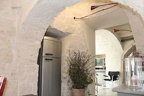 Ostuni Trullo Fiabesco con Piscina