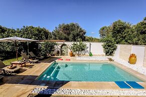 Villa Indipendente con Piscina Privata e Idromassaggio