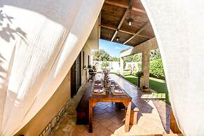 Villa Indipendente con Piscina Privata e Idromassaggio