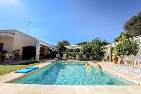Villa Indipendente con Piscina Privata e Idromassaggio