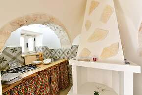 Trullo Nonna Itria Trullo con Esclusiva Piscina e Idromassaggio