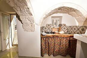 Trullo Nonna Itria Trullo con Esclusiva Piscina e Idromassaggio