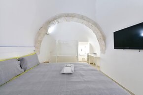 Trullo Nonna Itria Trullo con Esclusiva Piscina e Idromassaggio