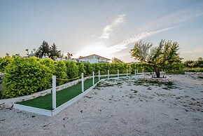Trullo Nonna Itria Trullo con Esclusiva Piscina e Idromassaggio