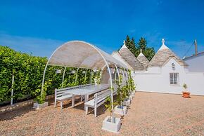 Trullo Nonna Itria Trullo con Esclusiva Piscina e Idromassaggio