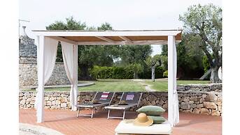 Trullo Degli Ulivi con Piscina e Idromassaggio
