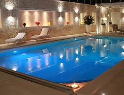 Villa Caraitria Lussuosa Villa con Piscina Privata