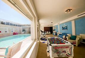 Villa Caraitria Lussuosa Villa con Piscina Privata