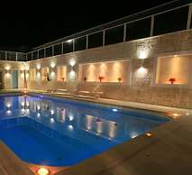 Villa Caraitria Lussuosa Villa con Piscina Privata