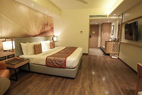 Grand Sarovar Portico