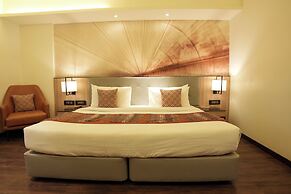 Grand Sarovar Portico