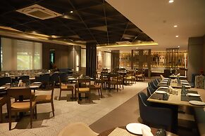 Grand Sarovar Portico