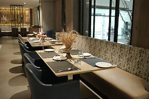 Grand Sarovar Portico