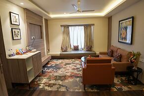 Grand Sarovar Portico