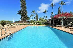 International Colony Club 13