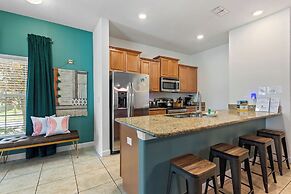 Refurbished! Lazy Life at Storey Lake by Shine Villas #901