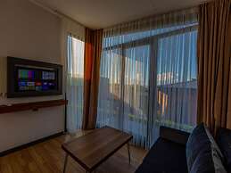 Santana Resort Hotel