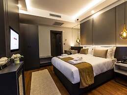 Santana Resort Hotel