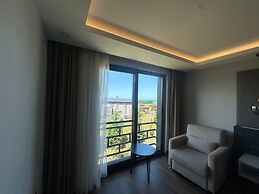 Santana Resort Hotel
