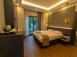 Santana Resort Hotel