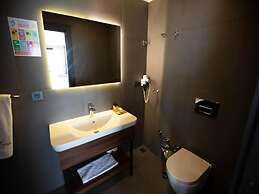 Santana Resort Hotel