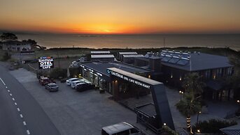 Santana Resort Hotel