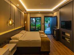 Santana Resort Hotel