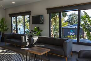 Santana Hotel